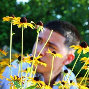 Meet your Posher, Tomas